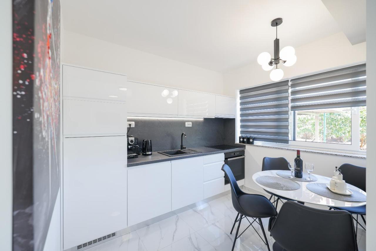 Studio Apartman Natale Задар Екстериор снимка