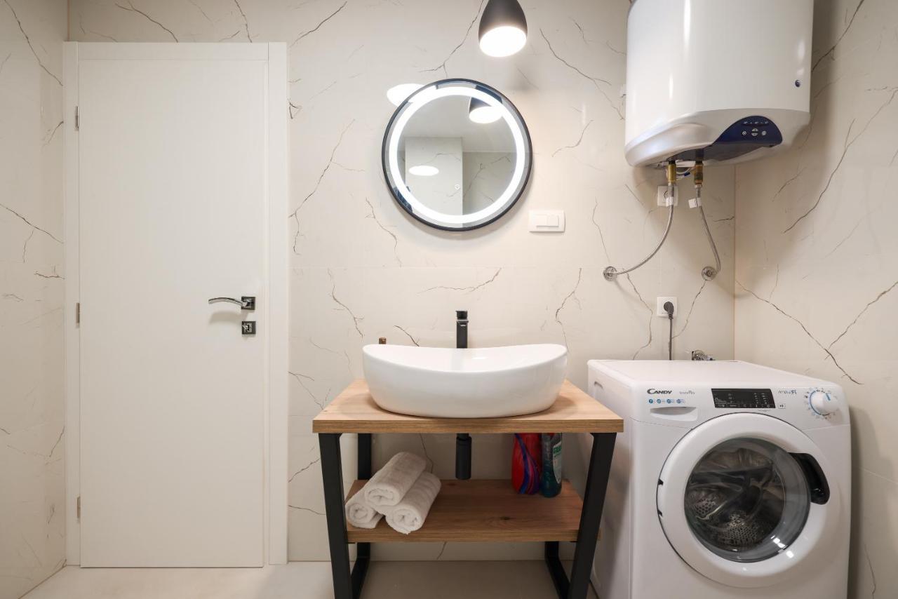 Studio Apartman Natale Задар Екстериор снимка