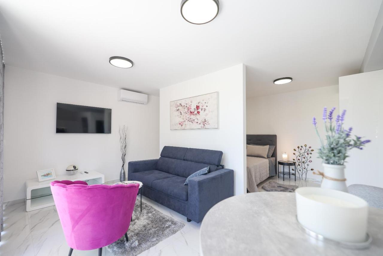 Studio Apartman Natale Задар Екстериор снимка